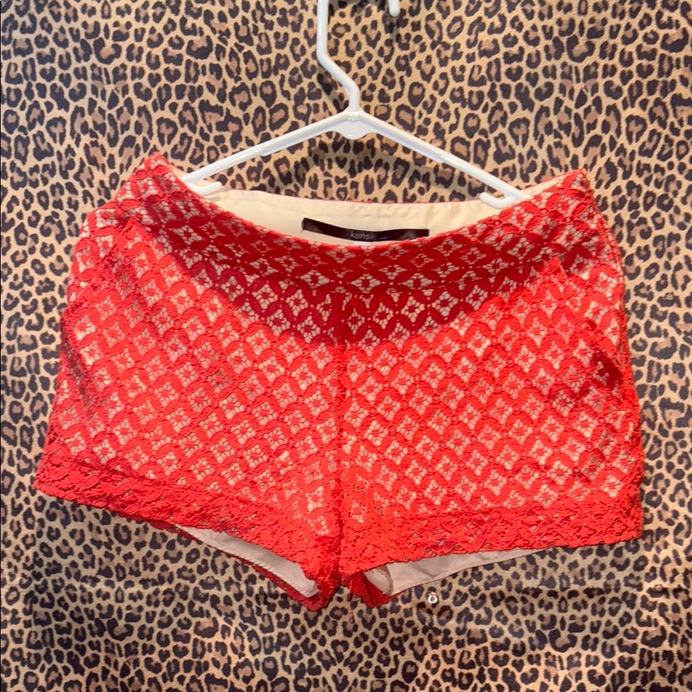 Ladies Size 4 Kensie Reddish Pink Lace Short Shorts